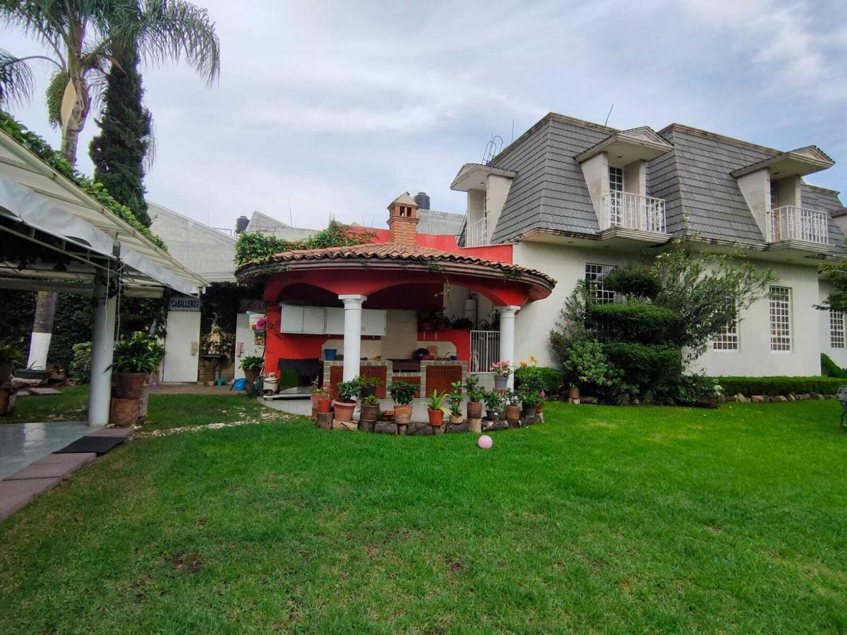 Casa en Venta en Lomas de la Huerta