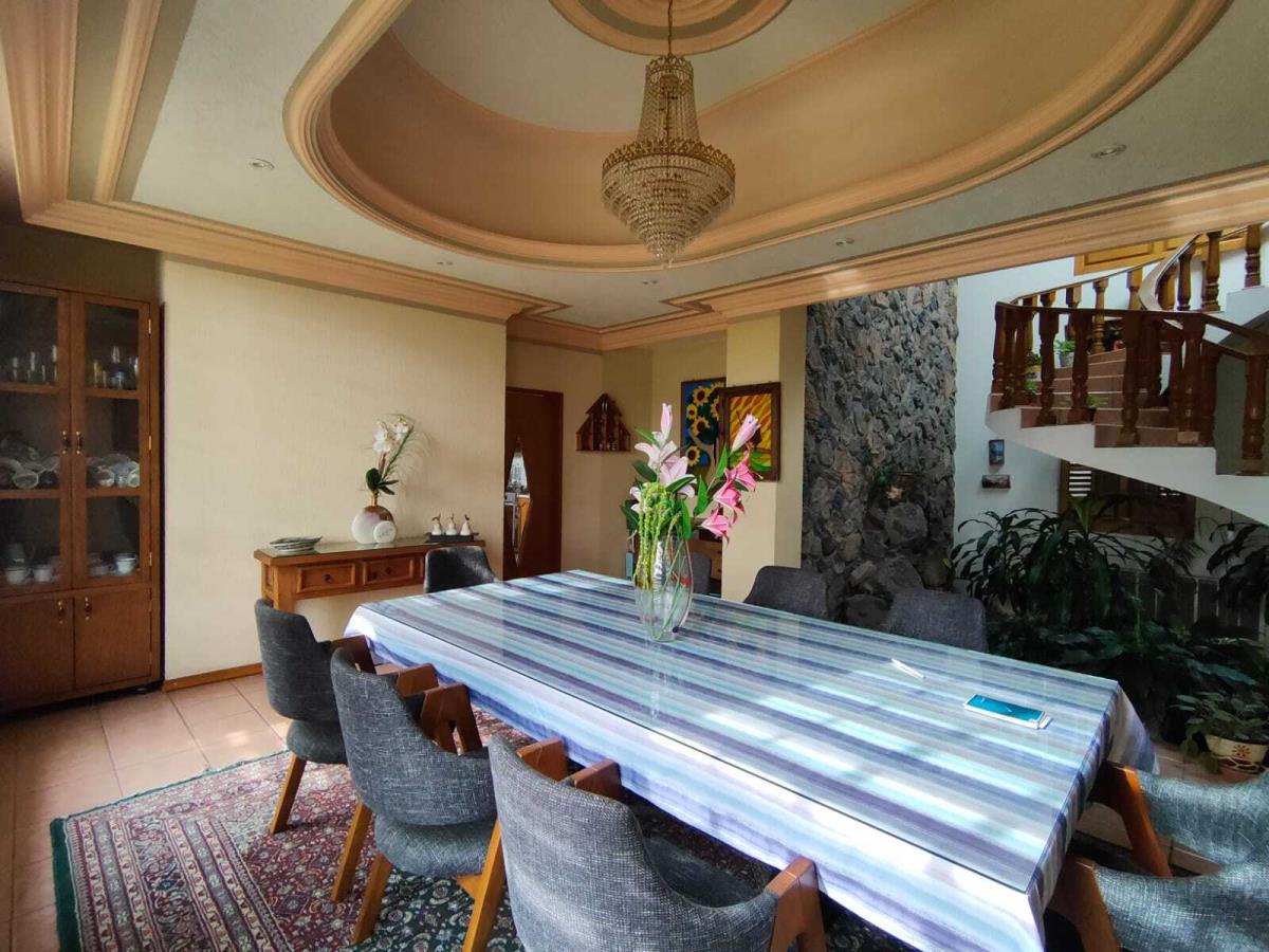 Casa en Venta en Lomas de la Huerta