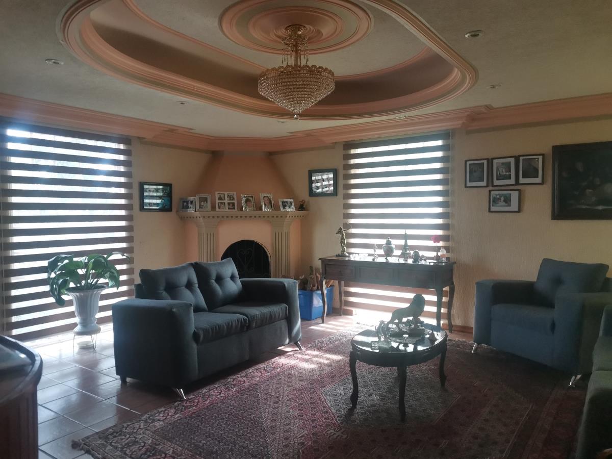 Casa en Venta en Lomas de la Huerta