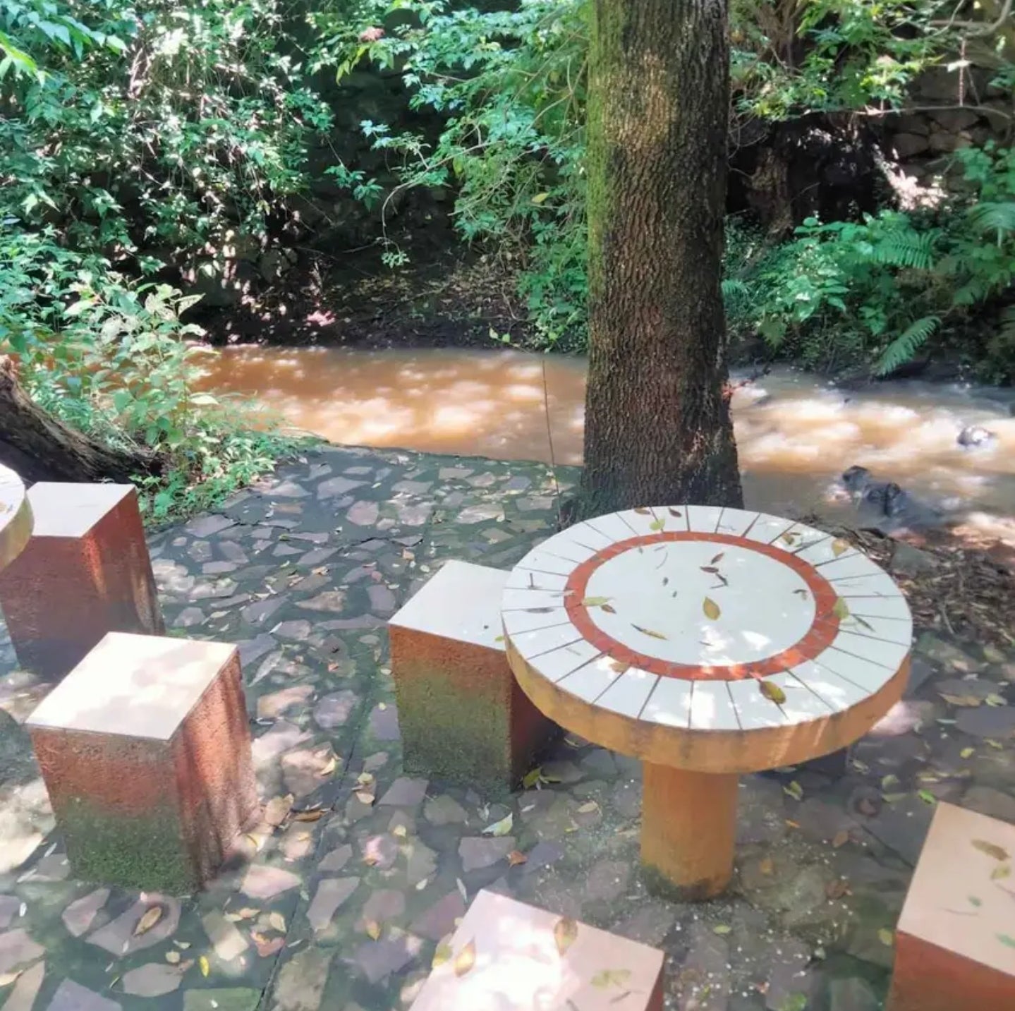 Terreno Ecologico en Fracc. "Río Belo", Zurumbeneo, Michoacán