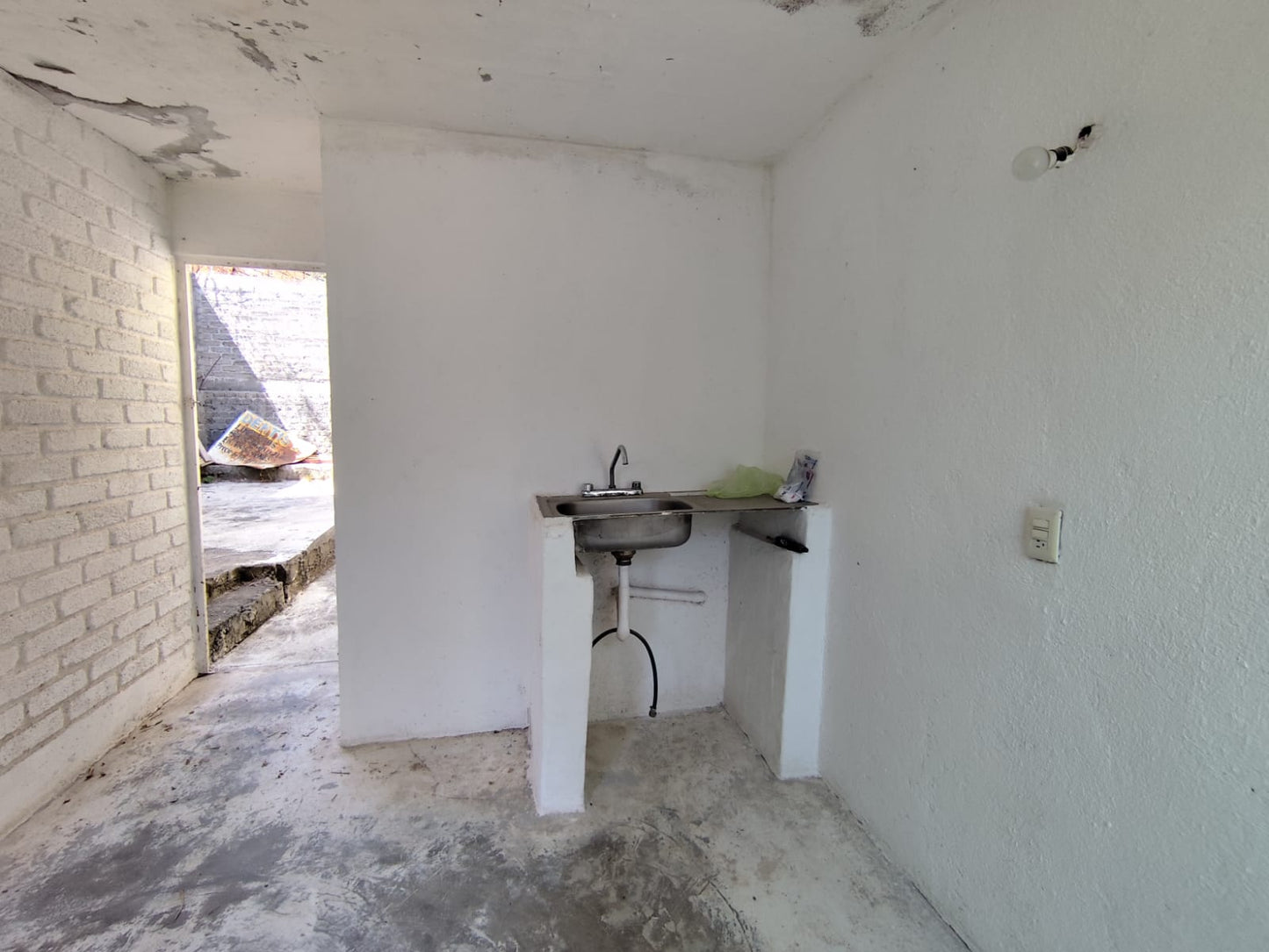 Pie de Casa en Venta en San Itzidro Itzicuaro