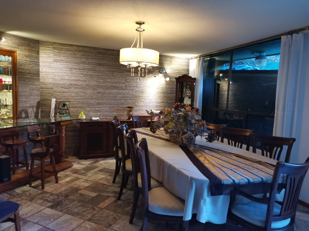 Casa en Venta en Fracc. Bosques Camelinas