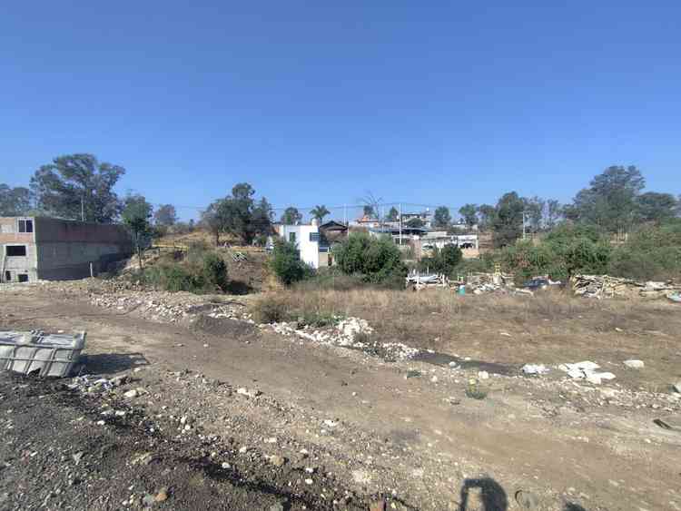 terreno en venta ampliacion de la avenida amalia solorzano  morelia michoacan de ocampo p7Ax6wR