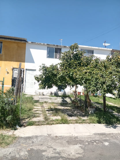 Casa en Venta en Ario 1815
